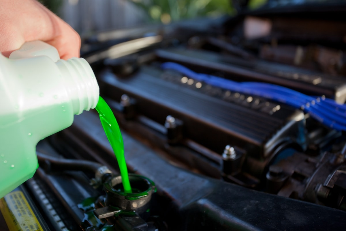 Brake fluid maintenance